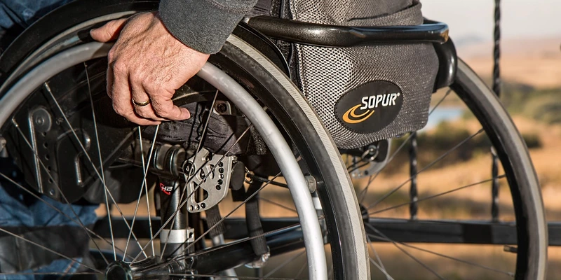 Mobiliteit bij ouderen: wanneer fysiotherapie of geriatrie?